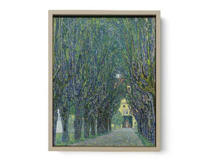 Avenue In Schlob Kammer Park