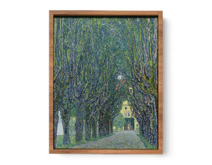Avenue In Schlob Kammer Park