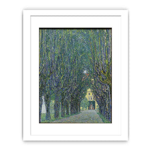 Avenue In Schlob Kammer Park