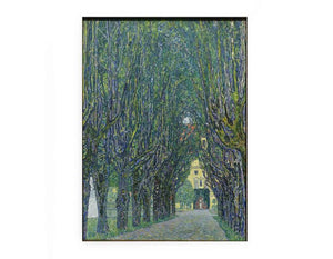 Avenue In Schlob Kammer Park
