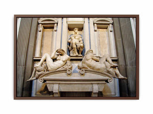 tomb monument of Giuliano di Lorenzo de' Medici, ornamented with the Night and Day along with a statue of Giuliano By Michelangelo Buonarroti