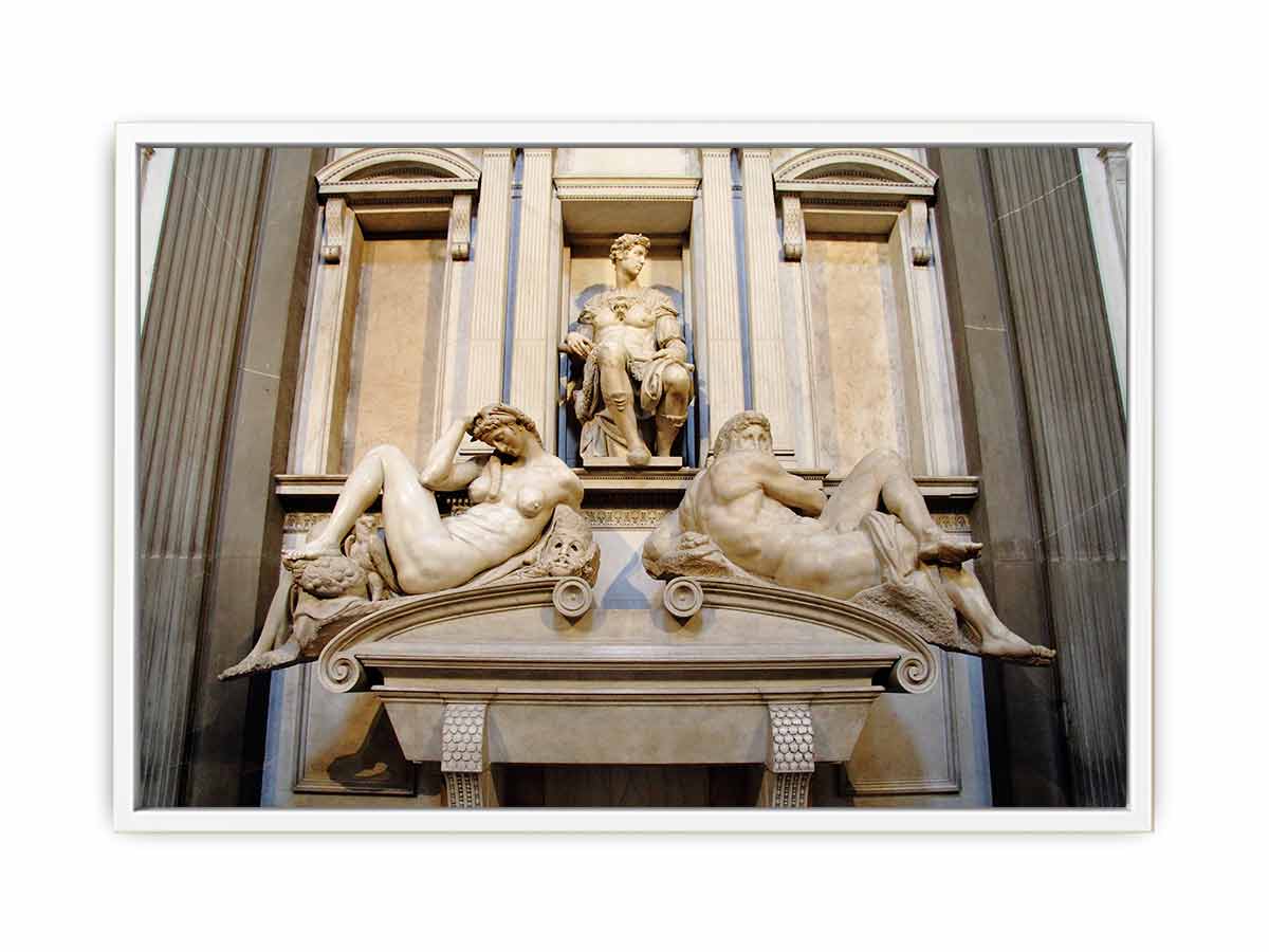 tomb monument of Giuliano di Lorenzo de' Medici, ornamented with the Night and Day along with a statue of Giuliano By Michelangelo Buonarroti