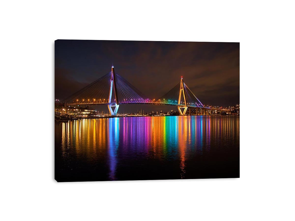 Anzac bridge Syney  illuminated at Night