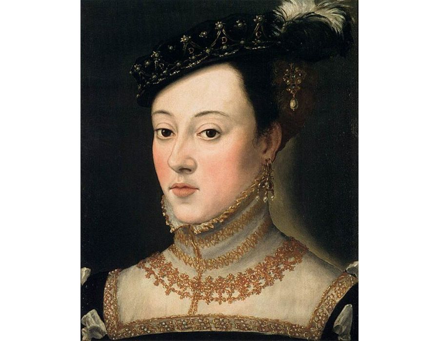 Bust of a Daughter of Ferdinand I 2
